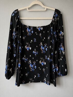 RICKI'S Summer Floral Blouse